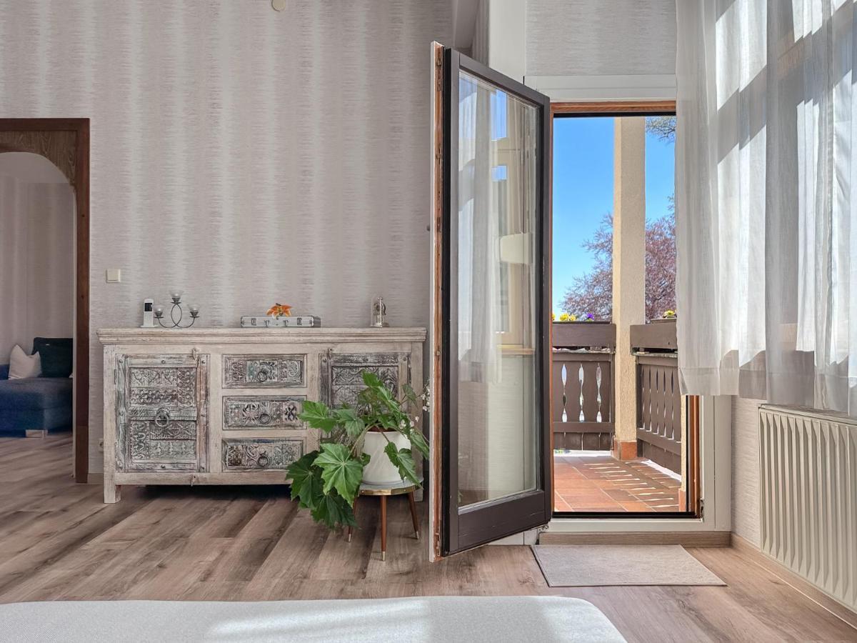 Schoene Altbauwohnung Mit Grosser Sonnenterrasse Rudolstadt
